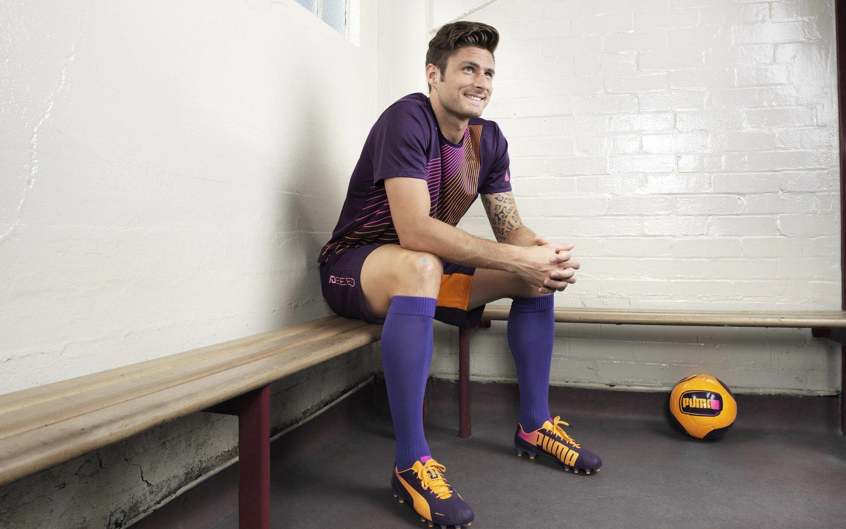 华体会HTH-弗拉格赛后解析决胜时刻，赞誉国王高难度进球，强调团队沉着应对夺胜